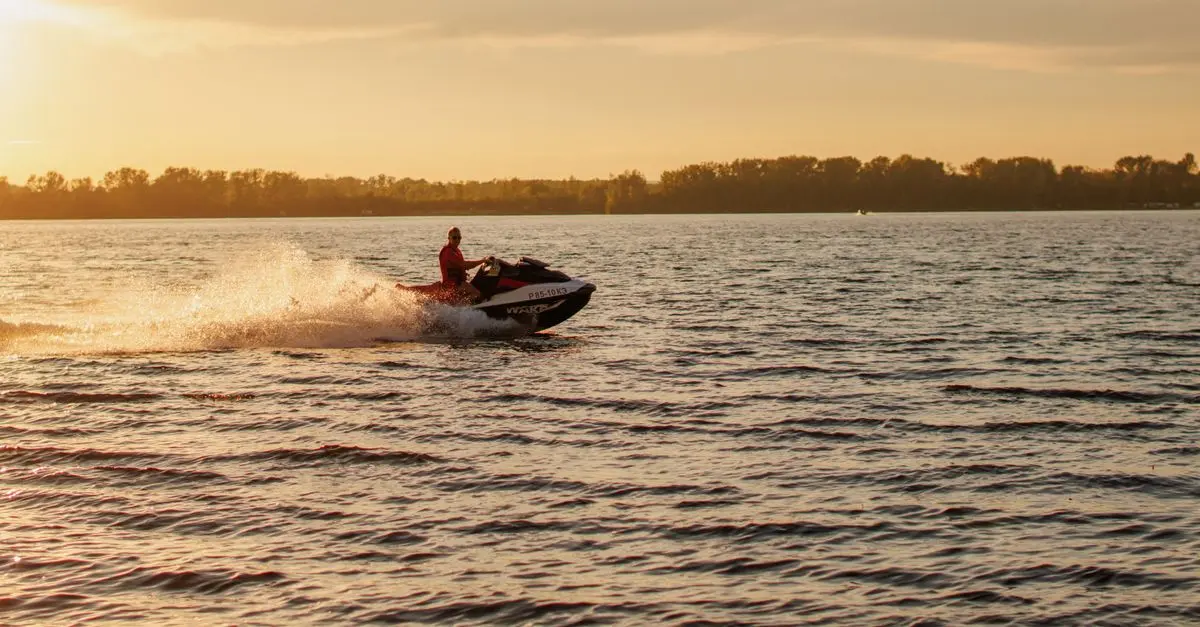 Guide pratique pour débuter en jet ski