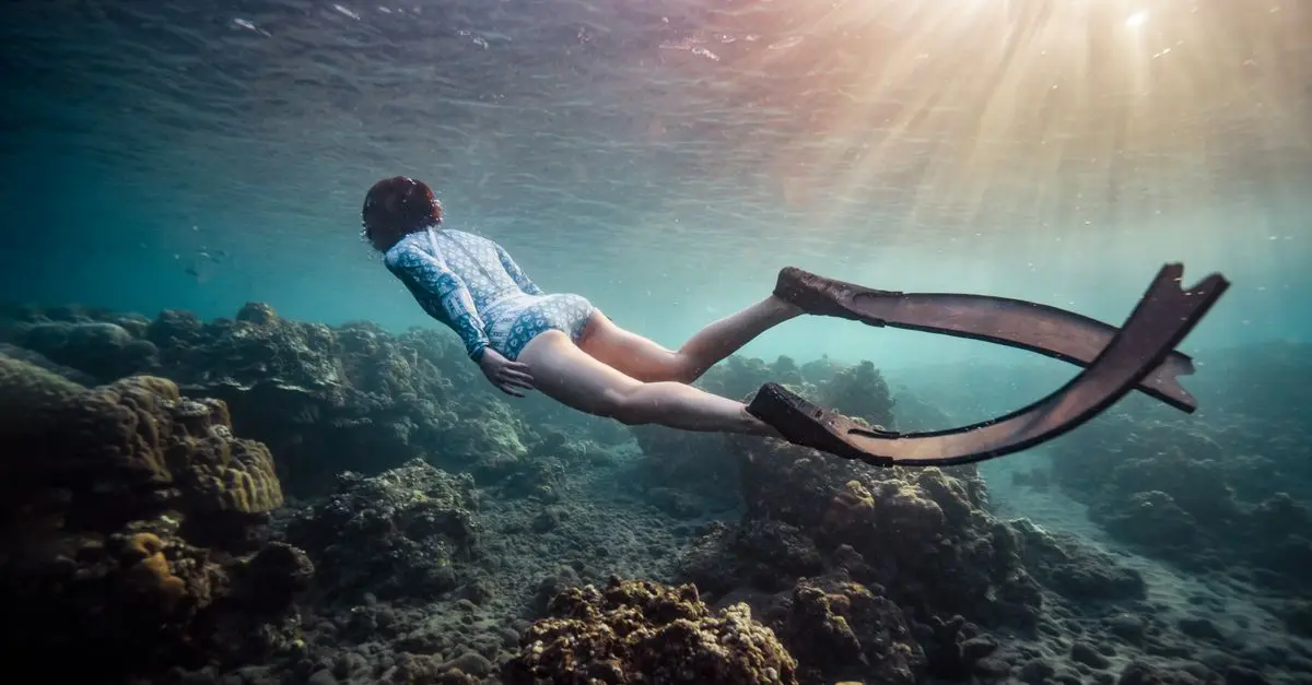 Comparatif : Plongée en Apnée vs Plongée Scuba