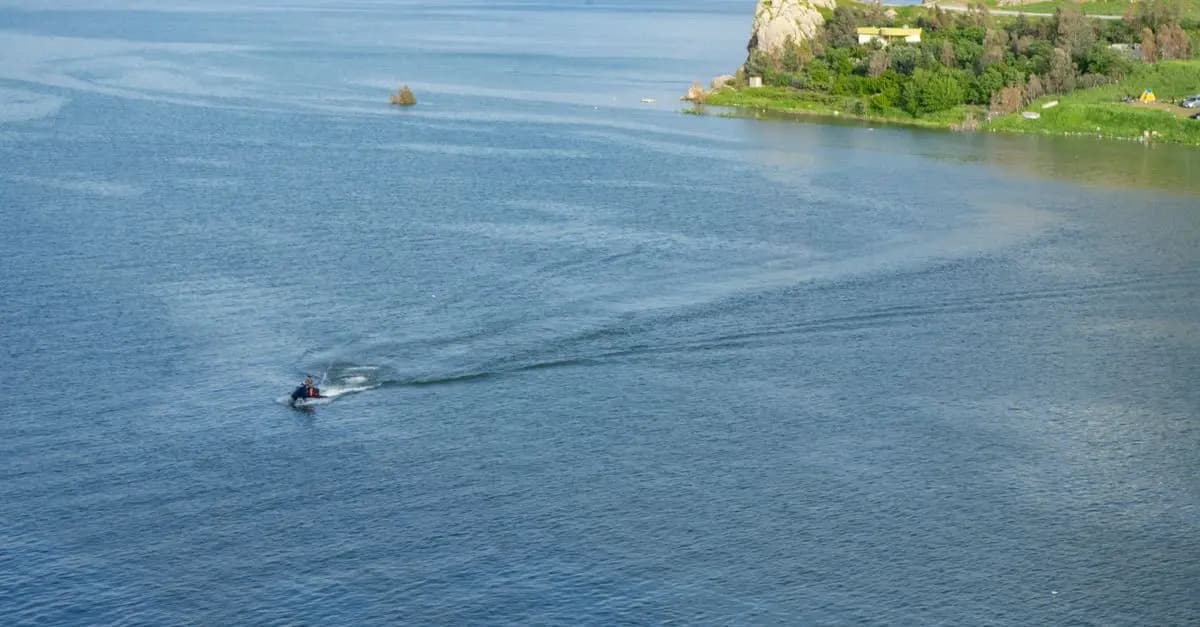 Les meilleurs conseils pour plonger en sécurité avec un jet ski