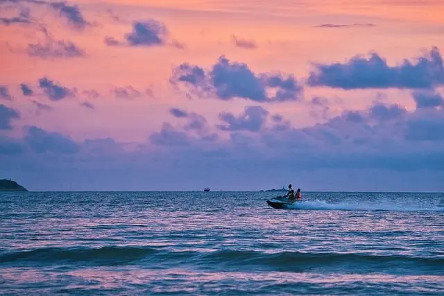 Les meilleures combinaisons de plongée pour jet ski
