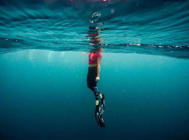 Tout savoir sur la sécurité en plongée avec un jet ski